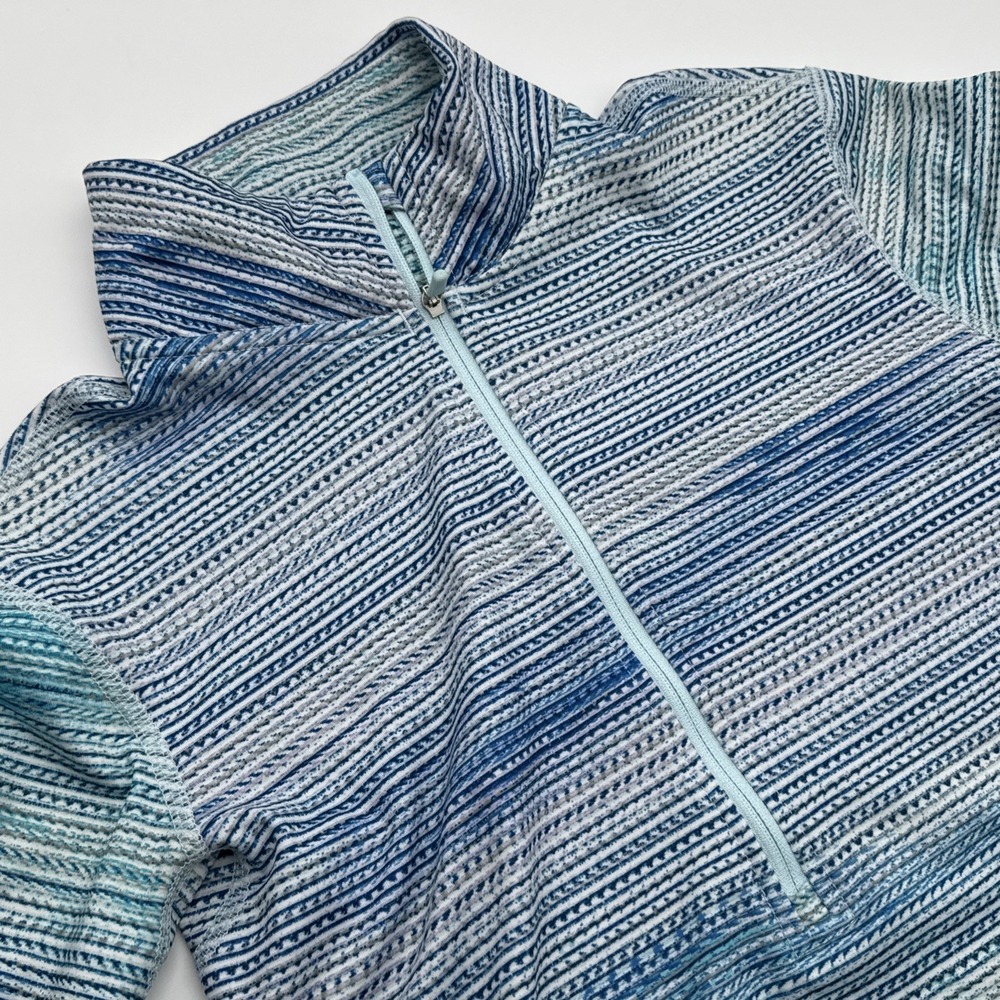 Nike Dri Fit Long Sleeve‎ 1/2 Zip Pullover Womens Small Geometric Thumbholes Run